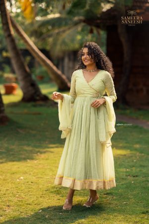 Chanderi Embroidered Yoke Anarkali Kurtha With Net Cotta Gathers