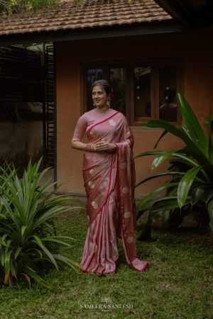 GULABI NOOR